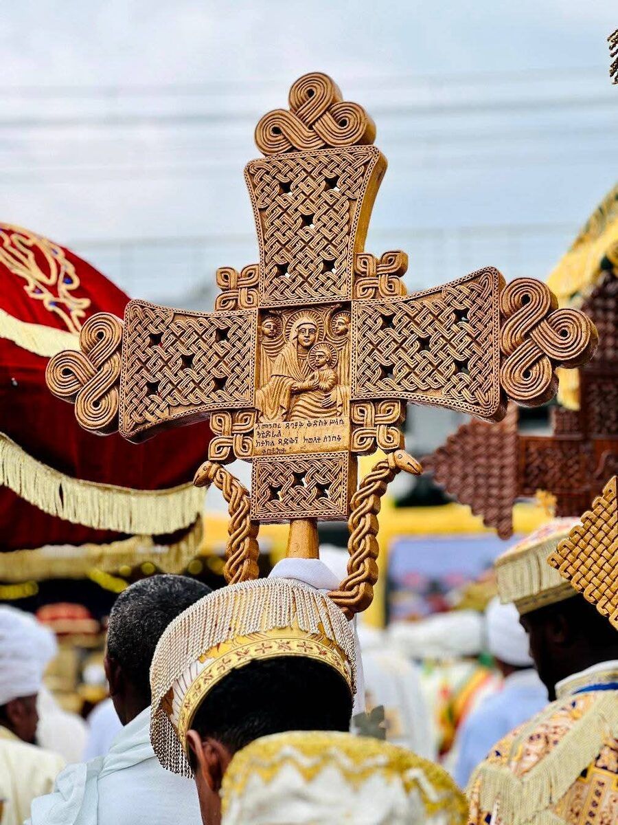Crowds gathered around the Meskel Demera bonfire